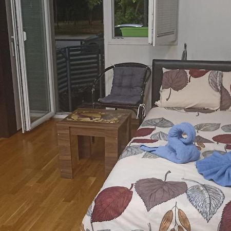 Wonderful Studio Apartment In Skopje Center 외부 사진
